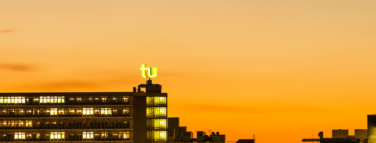 Campus Nord bei Sonnenuntergang